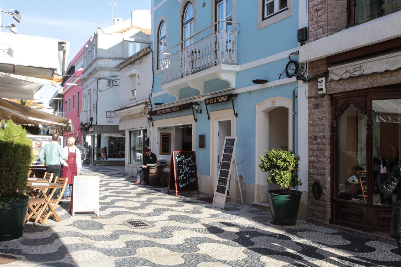 Couette-café Suites Guest House 3*