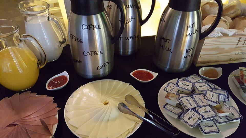 Couette-café Suites Guest House 3*